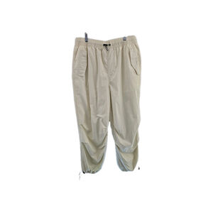 Cotton On Cream Colored Parachute Pants. NWT. ELASTIC WAIST. LADIES SIZE MEDIUM